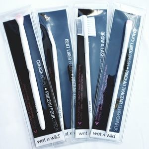 Wet n Wild  Brush Bundle NEW in Package